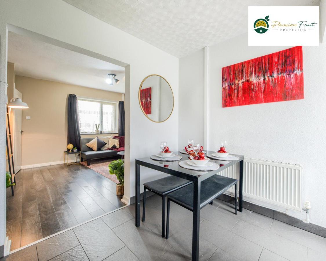 Apartment 3 Bedroom House With 5 Beds House By Passionfruit Near Centre - Bcc
